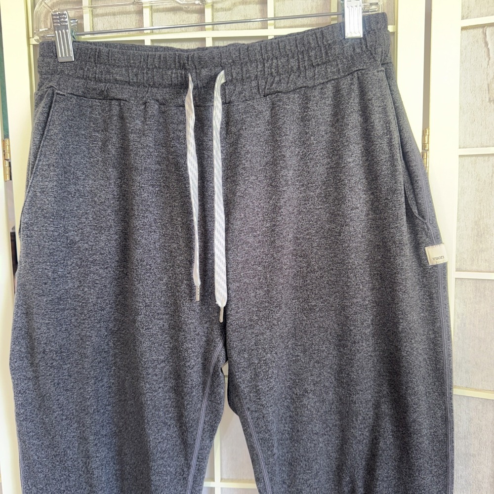 Vuori Performance Jogger Charcoal Heather Athletic Lounge Sweat Pants Sz Medium - Picture 13 of 14